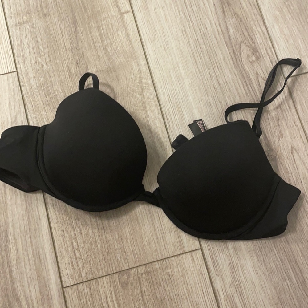 Victoria’s Secret bra